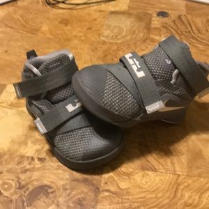 Grey Lebron James Basketball Sneakers